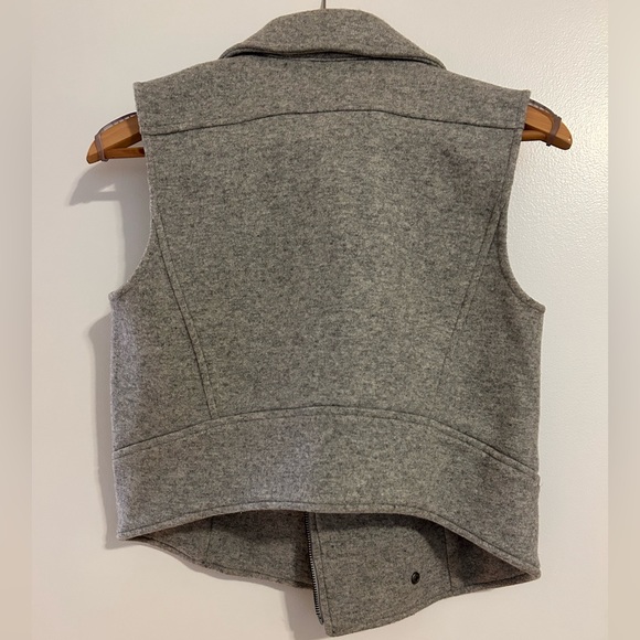 Club Monaco Wool Cropped Vest - Size Small - Picture 2 of 2